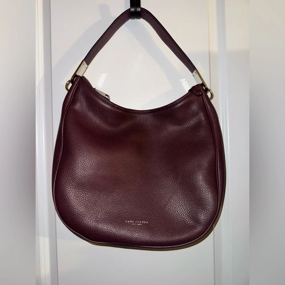 100% Authentic Marc Jacobs Large Hobo